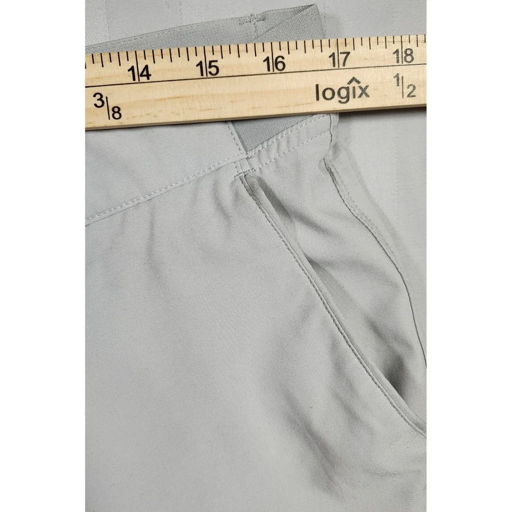 Greg Norman Mens Golf Shorts Size 34 Gray Performance Stretch Shark Logo Casual - Picture 5 of 7
